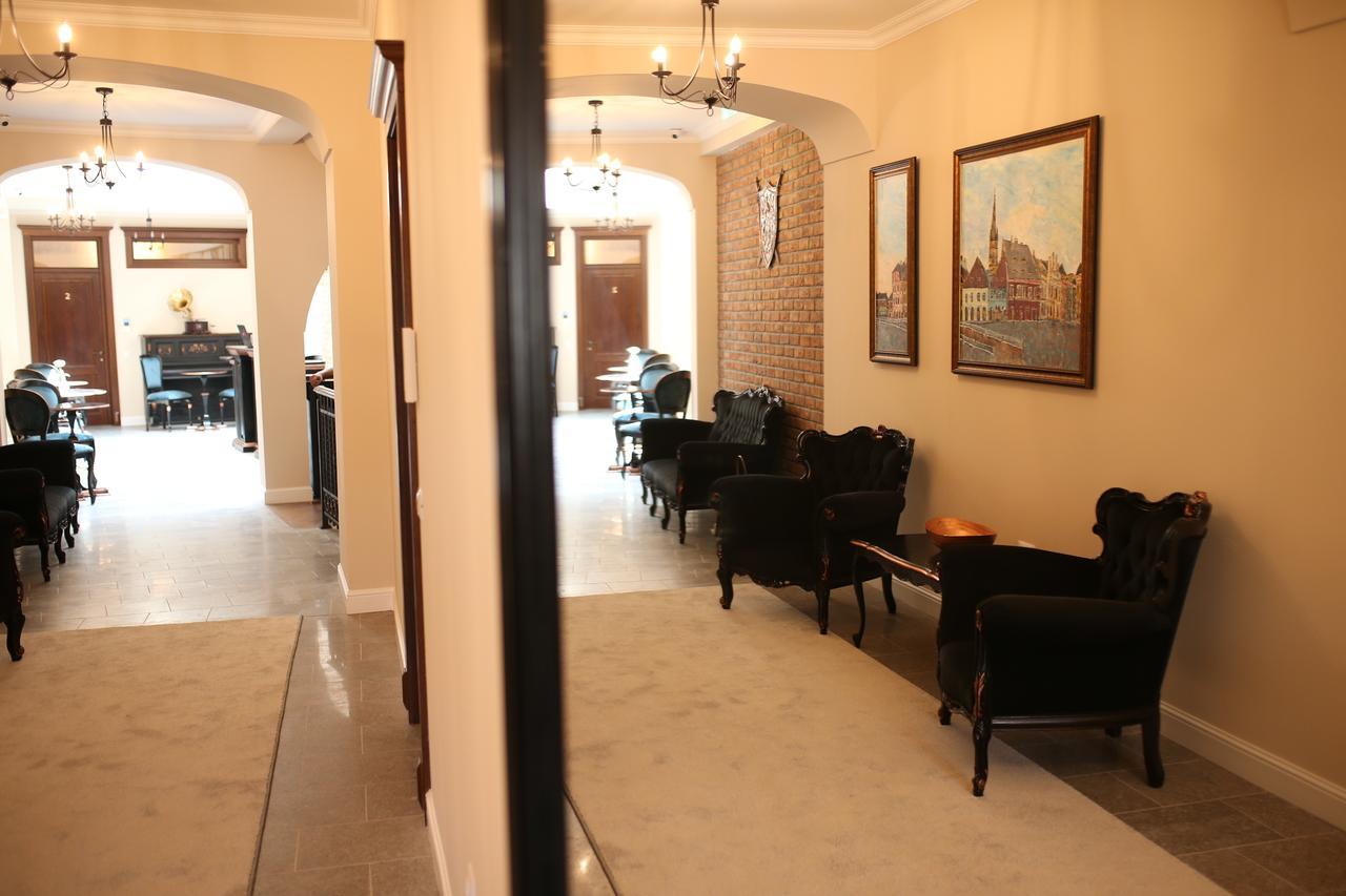 Artisans Boutique Villa Sibiu Esterno foto